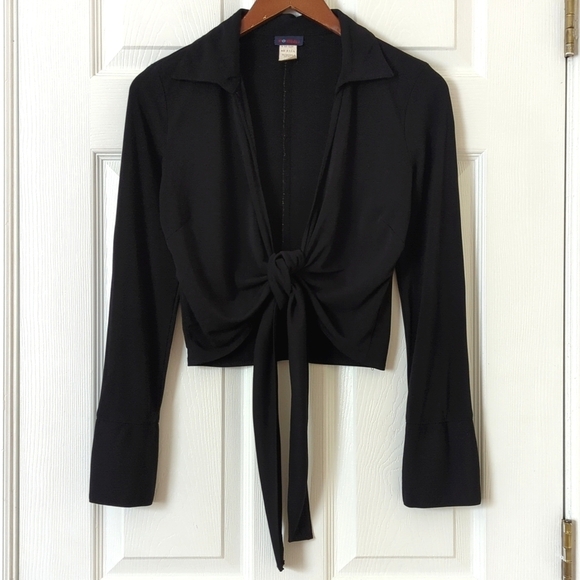 Monteau 90's Vintage Collared Plunging V-neck Tie Front Cropped Long Sleeve Top - Picture 1 of 10